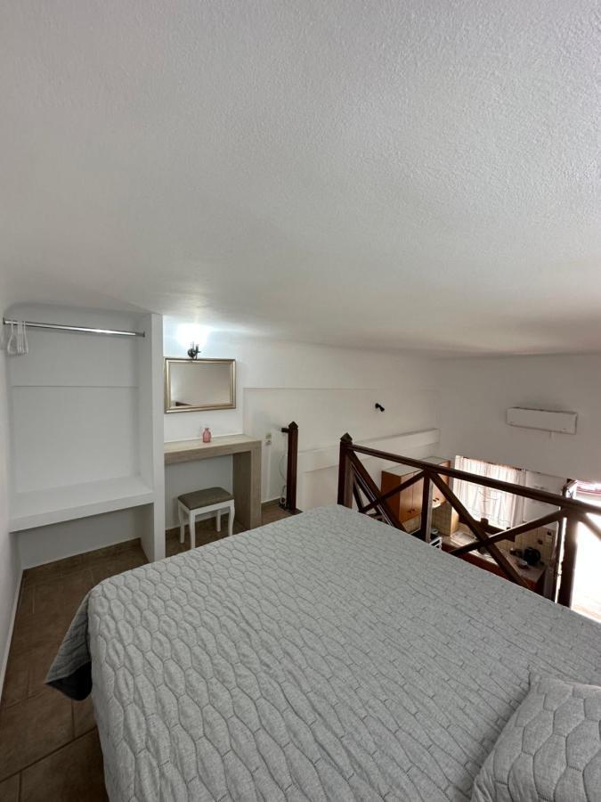 Ano Syros Vibes Apartment Exterior photo
